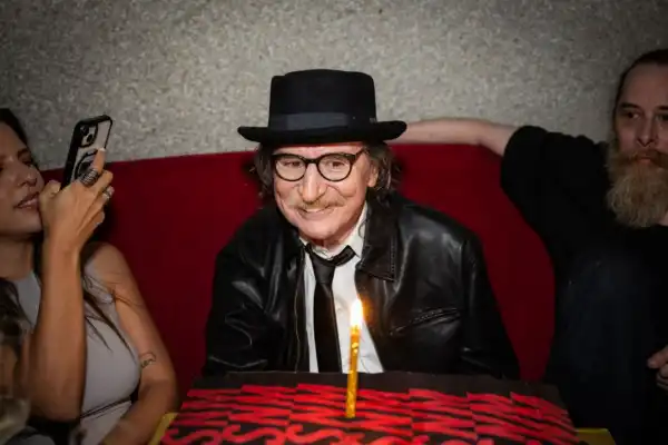 75 años y 75 momentos en la vida de Charly García