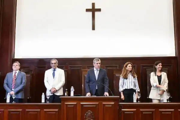 Designan a tres camaristas para resolver las nuevas excusaciones de Sbdar y Posse por la reforma judicial