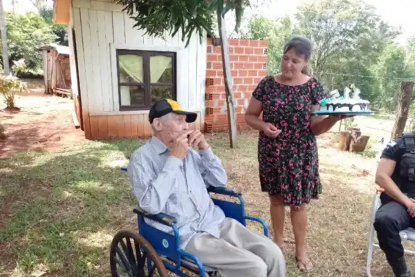 Murió Manuel Moisés Álvez, uno de los hombres más longevos de la Argentina: cuántos años tenía