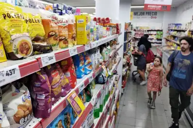 Consumo: el 50% de los argentinos opta por marcas económicas