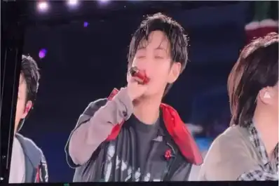 V de BTS cantó “Muchachos”, habló de tomar mate y sorprendió a sus fans con una frase bien argentina