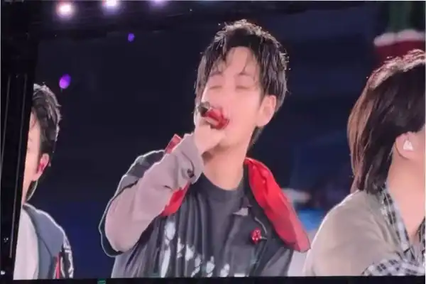 V de BTS cantó “Muchachos”, habló de tomar mate y sorprendió a sus fans con una frase bien argentina