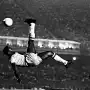 Neymar homenajeó a Pelé con un golazo de chilena en Santos y revolucionó las redes sociales