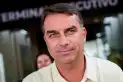 Tras la derrota electoral en Brasil, la Justicia le prohibió a Flávio Bolsonaro salir del país