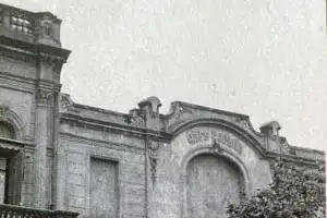Recuerdos fotográficos: el café España, la “tribuna política” de los años 20