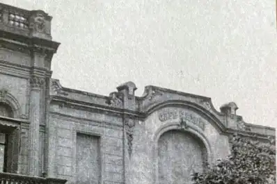 Recuerdos fotográficos: el café España, la “tribuna política” de los años 20