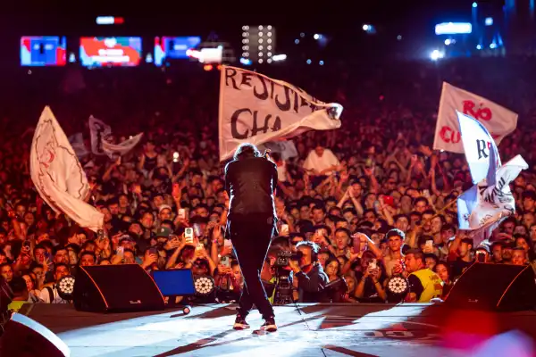 La noche en que Maradona volvió a La Paternal: el conmovedor ritual de Ciro en el templo de Maradona