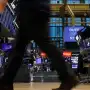 Los activos argentinos se desploman tras la victoria de Lula: caen bonos y acciones y sube el riesgo país