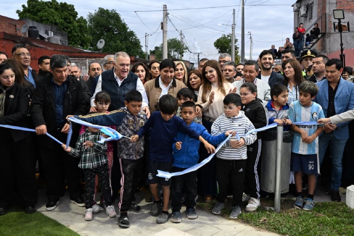 Jaldo inauguró obras de urbanización y una plaza en Banda del Río Salí