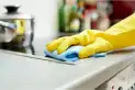 Sueldos de empleadas domésticas en noviembre: cuánto se cobra con el aumento del 1,6% y el bono