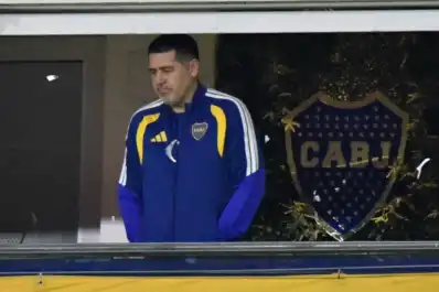 “Se pueden equivocar”: Riquelme habló de los árbitros, el VAR y la presión del fútbol argentino