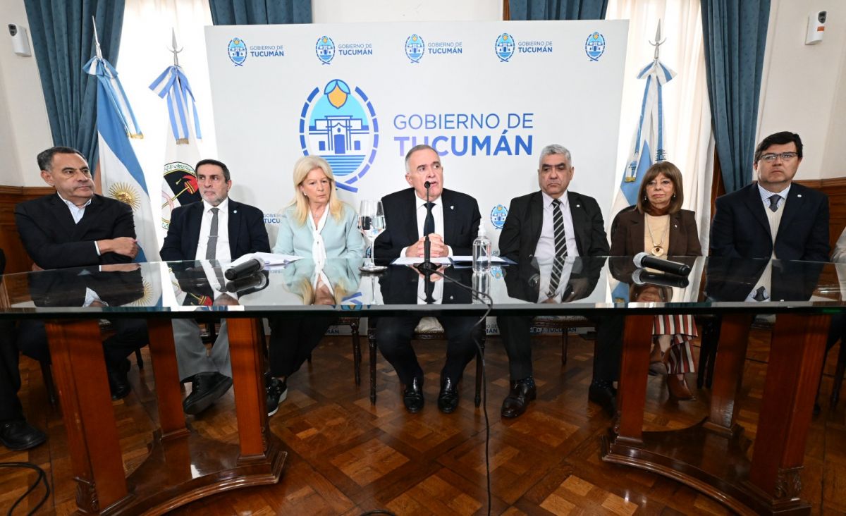 CONFERENCIA. Jaldo defendió su posibilidad constitucional de ser candidato a gobernador en las elecciones de 2027.