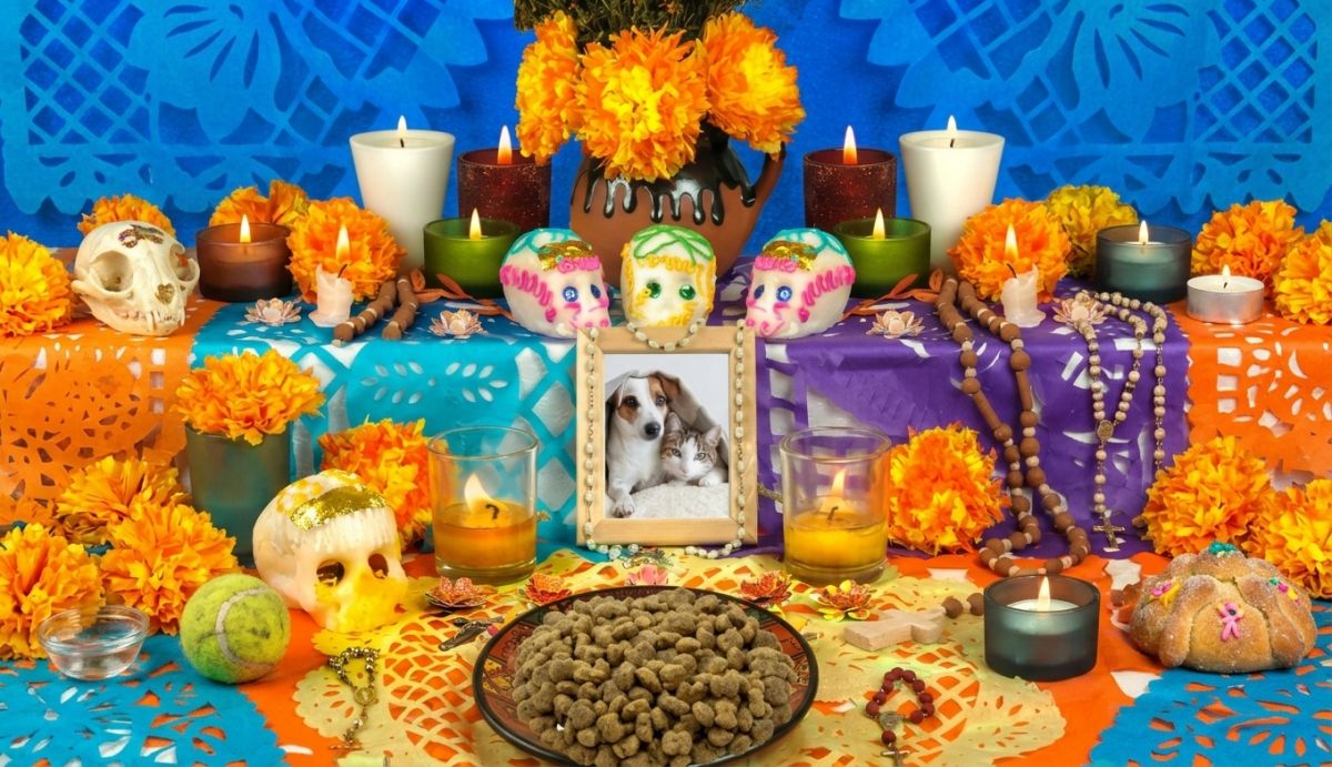 Para el altar no se requieren grandes estructuras, sino un pequeño rincón preparado con amor y objetos significativos