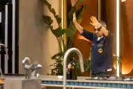Quién fue el famoso que quedó eliminado de MasterChef Celebrity tras cometer un insólito error al preparar un lemon pie