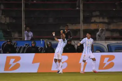 En vivo: con gol de Tesuri, Atlético Tucumán vence 1 a 0 a Platense en la semifinal de la Copa Argentina