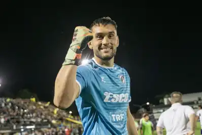 Juan Pablo Cozzani, arquero de Platense, antes de enfrentar a Atlético Tucumán: “Ya no nos miran como una casualidad”