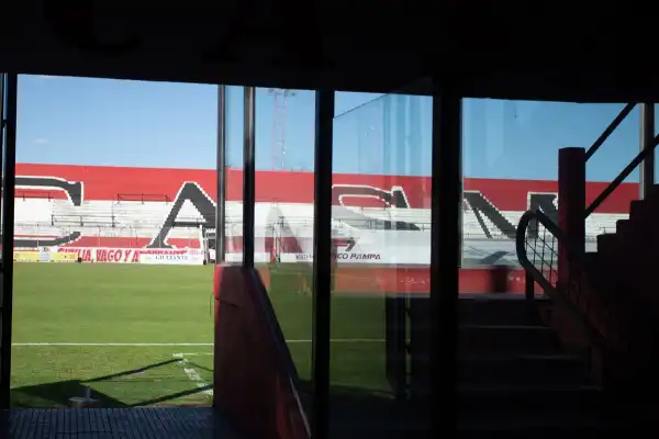 Errores, responsables y soluciones: ex dirigentes de San Martín analizan el presente desde su experiencia