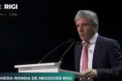 Caputo, sobre los dólares del RIGI: Estas inversiones garantizan que Argentina no va a tener problemas con el tipo de cambio
