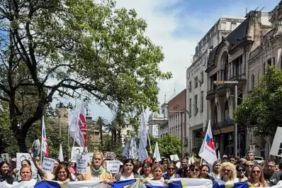 El paro docente tuvo fuerte adhesión en Tucumán y exigió justicia por Nancy Godoy