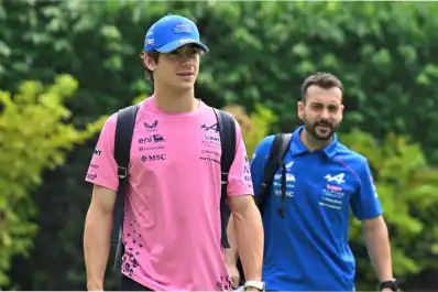 Franco Colapinto sorprendió en el GP de México con un particular look y un tierno gesto detrás de cámara