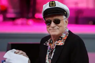 La viuda de Hugh Hefner reveló qué famosos frecuentaban la mansión Playboy: Eran gente horrible