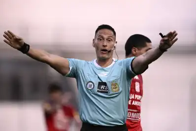 Cuántos partidos se pierden Orfila y Juárez tras el polémico arbitraje de Adrián Franklin en Quilmes
