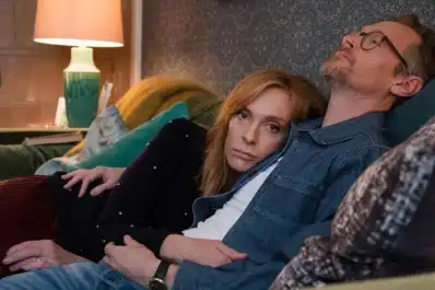 La miniserie británica que conquista Netflix: tiene seis capítulos, escenas explícitas y no es apta para menores
