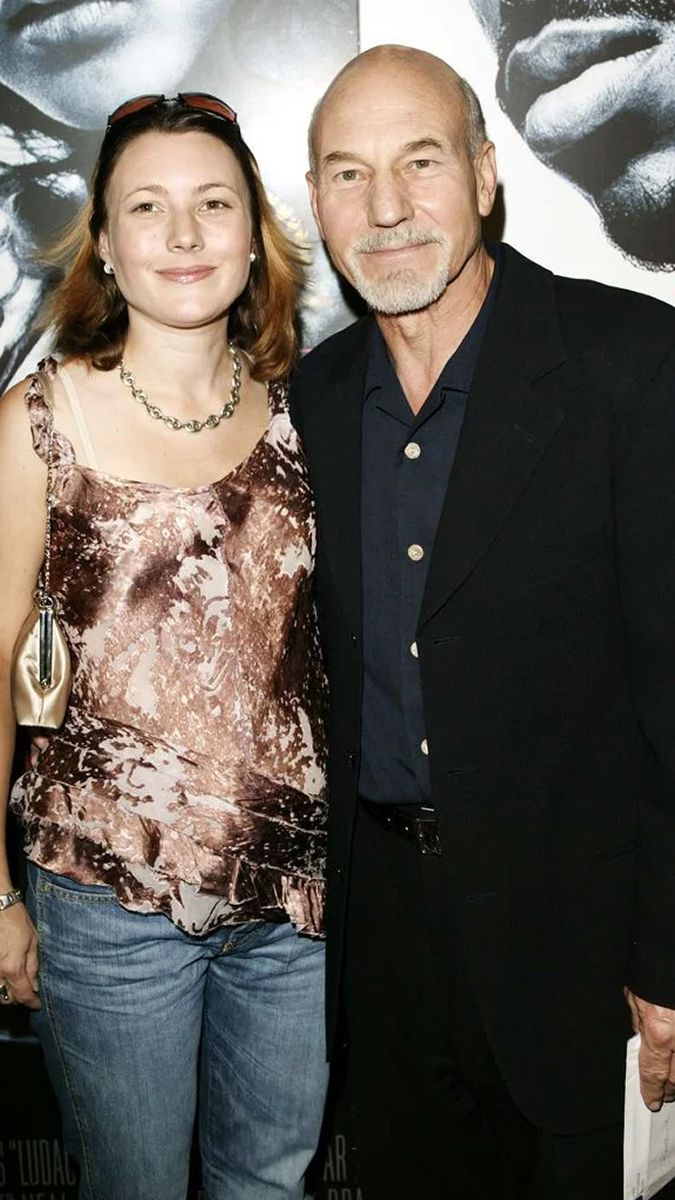 Patrick Stewart con su hija Sophie en 2003
