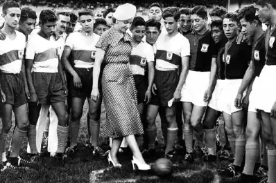 Dimes y diretes de Enseñame Tucumán: de Lola Mora a Evita Perón