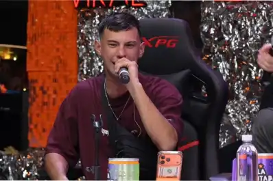 El albañil cumbiero que conquistó las redes: lo echaron del trabajo tras ir a un programa de streaming y hoy da shows en vivo