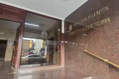 Revés para el DNU de Milei: la Justicia Federal tucumana declaró inconstitucional en un caso liberar las cuotas de una prepaga