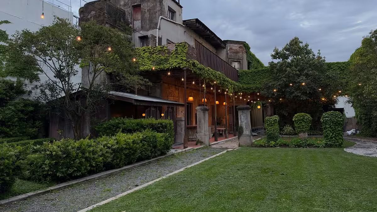 La casona en San Telmo donde será la boda íntima de Lali Espósito y Pedro Rosemblat