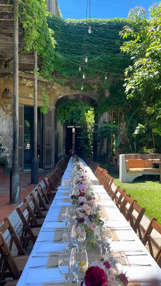La casona en San Telmo donde será la boda íntima de Lali Espósito y Pedro Rosemblat