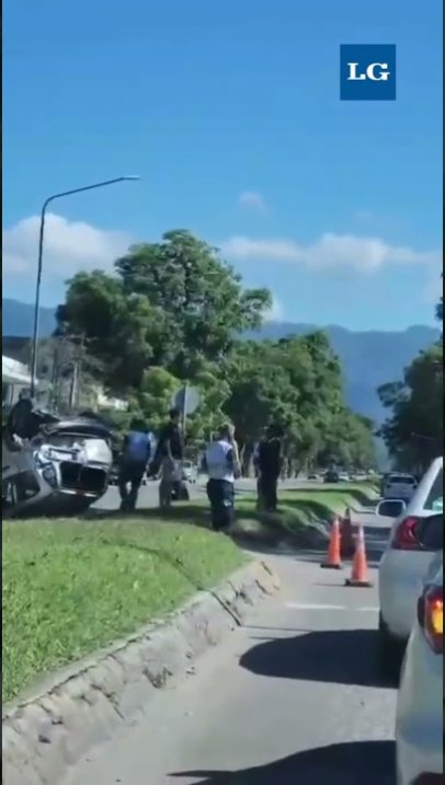 A PESAR DE LA VIOLENCIA DEL VUELCO, NO SE REGISTRARON VÍCTIMAS NI HERIDOS DE GRAVEDAD