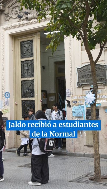 Jaldo recibió a estudiantes de la Normal y les prometió mejoras integrales para su escuela #tucumán