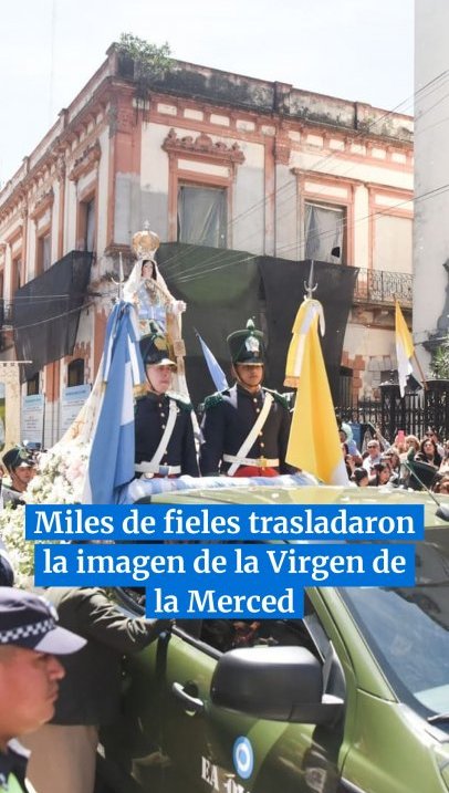 Entre miles de fieles, trasladaron la imagen de la Virgen de la Merced